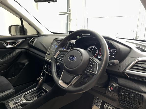 Subaru Forester V с пробегом 2021 года, цена 3 390 000 рублей, 13640 км, внедорожник, Автокод Объявления