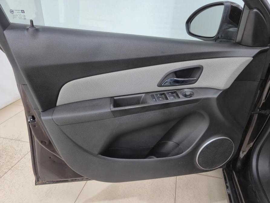 Chevrolet Cruze I Рестайлинг Альметьевск  - изображение 9