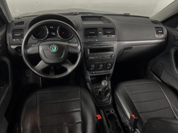 Skoda Yeti I с пробегом 2012 года, цена 729 900 рублей, 299886 км, внедорожник, Автокод Объявления