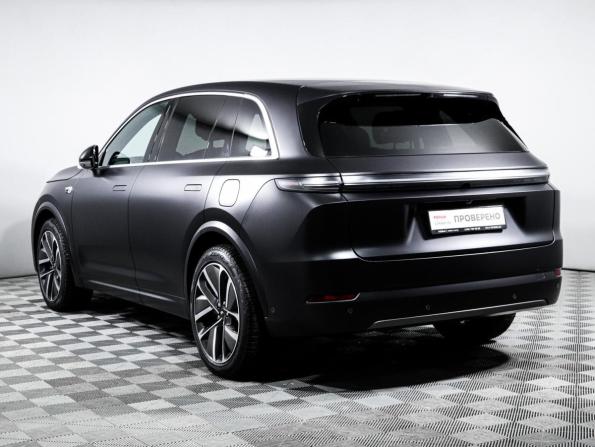 Li Auto (Lixiang) L7 I Рестайлинг с пробегом 2024 года, цена 6 650 000 рублей, 4000 км, внедорожник, Автокод Объявления