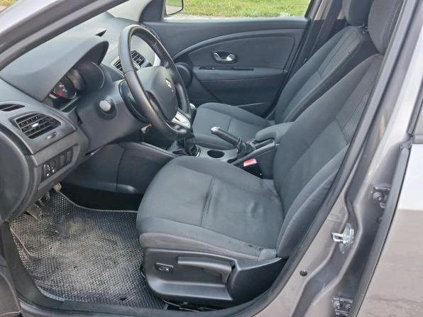 Renault Fluence I с пробегом 2011 года, цена 595 000 рублей, 195114 км, седан, Автокод Объявления