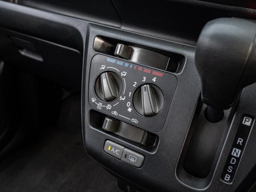 Daihatsu Mira e:S II Краснодар  - изображение 13