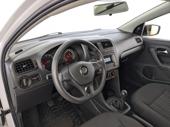 Volkswagen Polo V Рестайлинг с пробегом 2018 года, цена 1 200 000 рублей, 54281 км, седан, Автокод Объявления