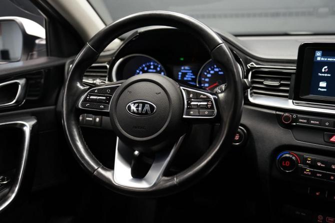 Kia Ceed III с пробегом 2019 года, цена 1 700 000 рублей, 180000 км, универсал, Автокод Объявления
