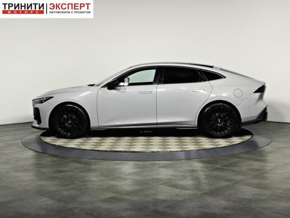 Changan UNI-V I с пробегом 2023 года, цена 2 277 000 рублей, 57592 км, лифтбек, Автокод Объявления