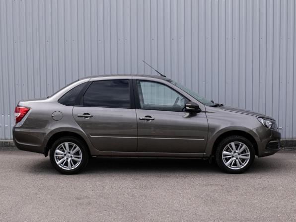 Lada (ВАЗ) Granta I Рестайлинг с пробегом 2025 года, цена 894 070 рублей, 9838 км, седан, Автокод Объявления
