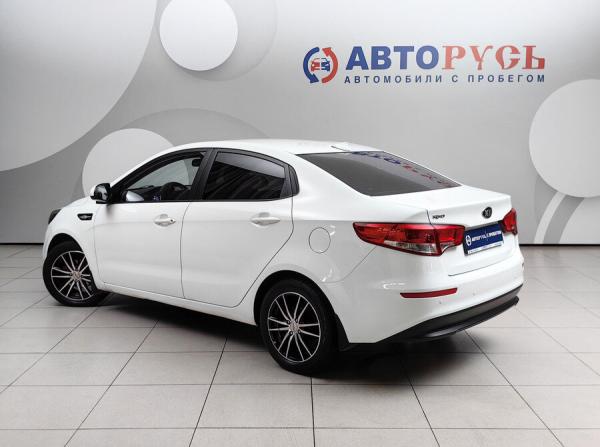 Kia Rio III Рестайлинг с пробегом 2017 года, цена 1 098 000 рублей, 138000 км, седан, Автокод Объявления
