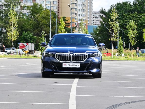 BMW 5 серии VIII (G60/G61/G68) с пробегом 2023 года, цена 7 198 000 рублей, 29729 км, седан, Автокод Объявления