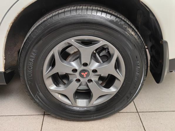 Mitsubishi Outlander III с пробегом 2012 года, цена 1 089 000 рублей, 202500 км, внедорожник, Автокод Объявления