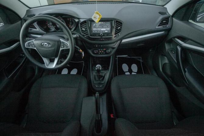 Lada (ВАЗ) Vesta I с пробегом 2017 года, цена 748 000 рублей, 76000 км, седан, Автокод Объявления