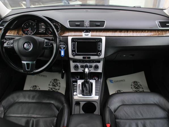 Volkswagen Passat B7 с пробегом 2014 года, цена 1 110 800 рублей, 234250 км, седан, Автокод Объявления
