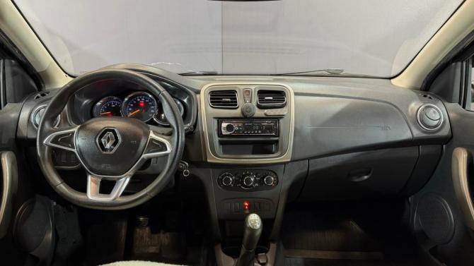 Renault Logan II Рестайлинг с пробегом 2019 года, цена 440 000 рублей, 247000 км, седан, Автокод Объявления