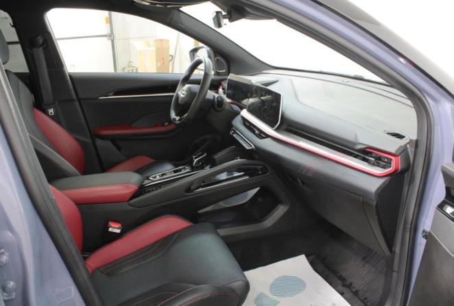 Geely Coolray I Рестайлинг с пробегом 2024 года, цена 2 235 000 рублей, 6758 км, внедорожник, Автокод Объявления