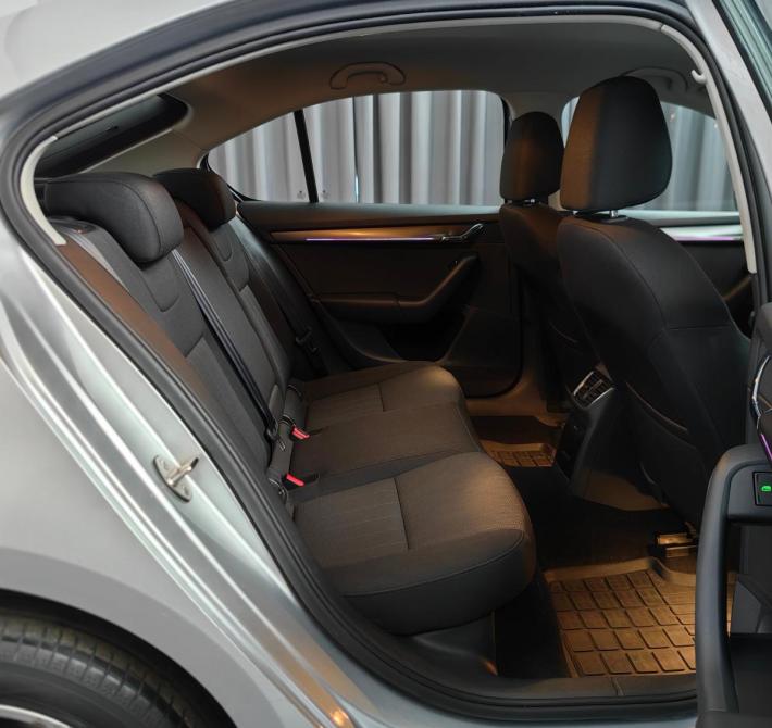 Skoda Octavia III (A7) Рестайлинг Москва  - изображение 10