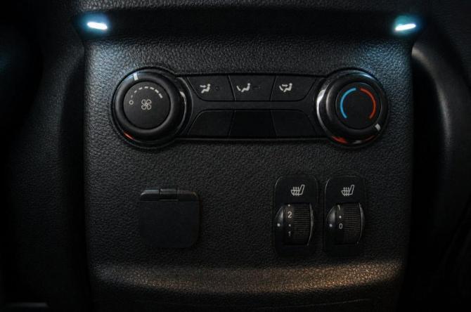 Ford Explorer V с пробегом 2014 года, цена 1 389 000 рублей, 310000 км, внедорожник, Автокод Объявления