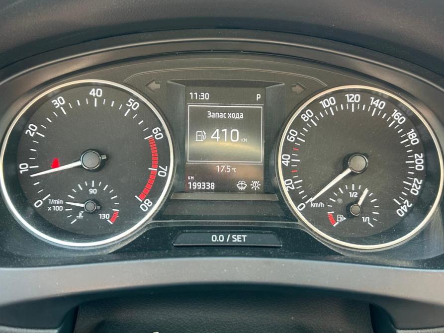 Skoda Rapid I Санкт-Петербург  - изображение 10