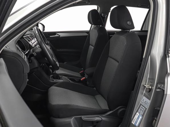 Volkswagen Tiguan II Рестайлинг с пробегом 2021 года, цена 3 599 000 рублей, 12243 км, внедорожник, Автокод Объявления