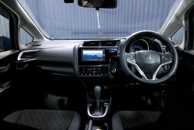 Honda Fit III с пробегом 2016 года, цена 1 369 000 рублей, 117798 км, хэтчбек, Автокод Объявления