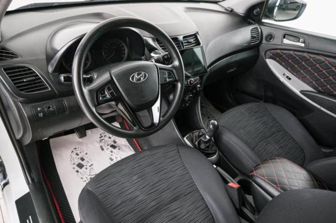 Hyundai Solaris I Рестайлинг с пробегом 2016 года, цена 699 000 рублей, 224000 км, седан, Автокод Объявления