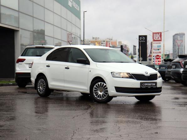 Skoda Rapid I с пробегом 2016 года, цена 950 000 рублей, 167660 км, лифтбек, Автокод Объявления