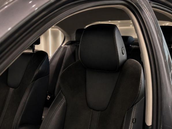 Skoda Octavia IV (A8) с пробегом 2020 года, цена 2 395 000 рублей, 134000 км, лифтбек, Автокод Объявления