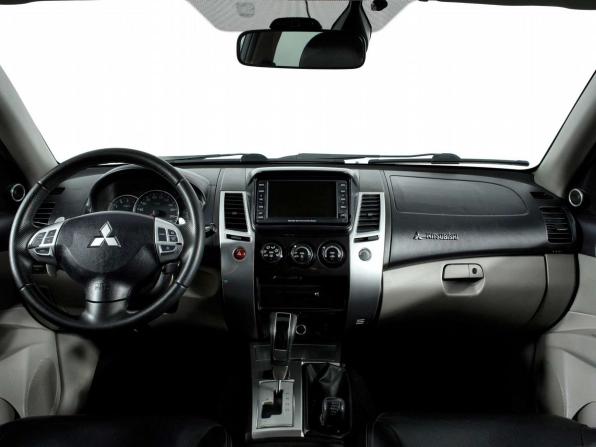Mitsubishi Pajero Sport II с пробегом 2010 года, цена 1 398 000 рублей, 199948 км, внедорожник, Автокод Объявления