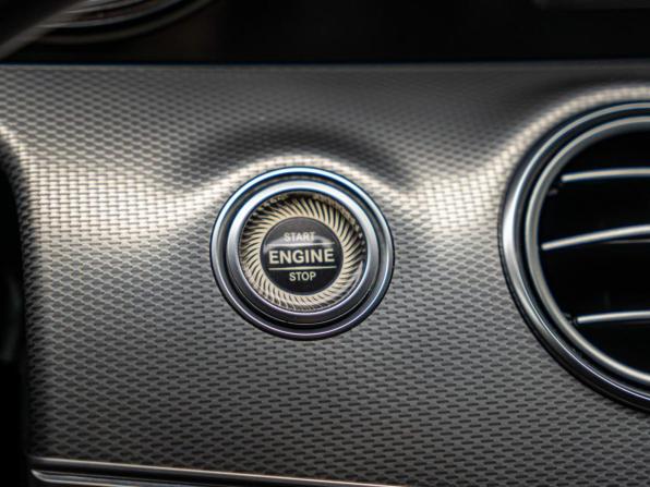 Mercedes-Benz E-Класс V (W213 S213 C238) с пробегом 2018 года, цена 2 491 000 рублей, 154563 км, седан, Автокод Объявления