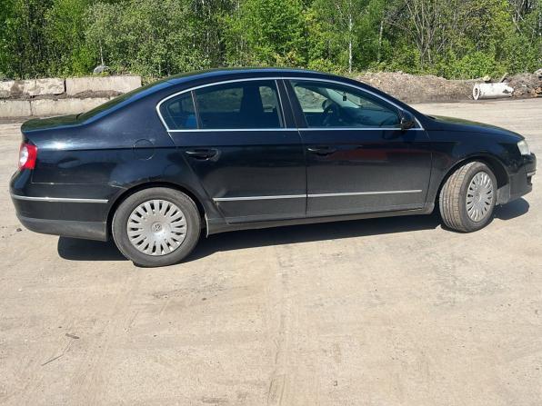 Volkswagen Passat B6 с пробегом 2010 года, цена 519 000 рублей, 303924 км, седан, Автокод Объявления
