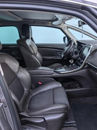 Renault Espace V с пробегом 2018 года, цена 1 630 000 рублей, 171936 км, минивэн, Автокод Объявления