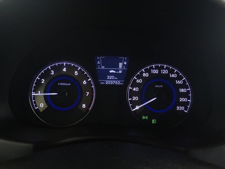 Hyundai Solaris I Москва  - изображение 14