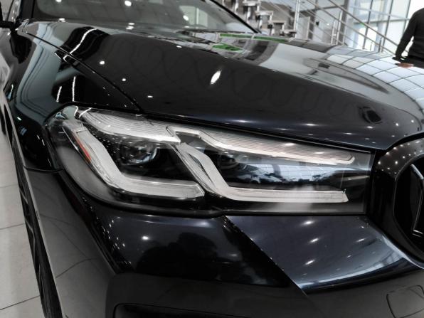 BMW 5 серии VII (G30/G31/G38) Рестайлинг с пробегом 2021 года, цена 4 600 000 рублей, 136442 км, седан, Автокод Объявления