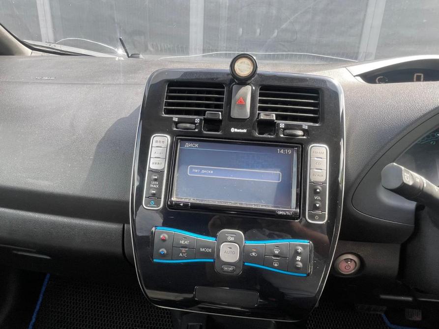 Nissan Leaf I (ZE0/AZE0) Ижевск  - изображение 13