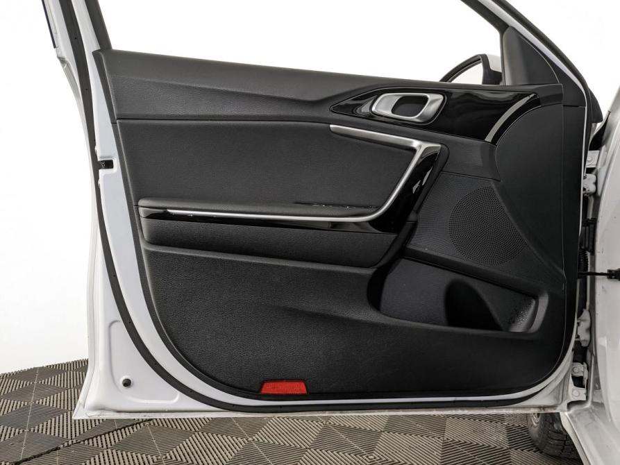 Kia Ceed III Москва  - изображение 19