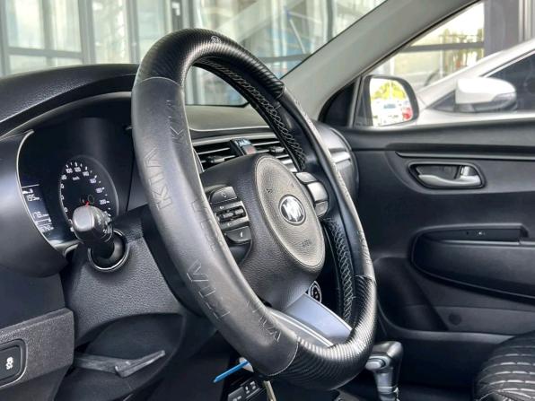 Kia Rio IV с пробегом 2018 года, цена 1 647 000 рублей, 86730 км, хэтчбек, Автокод Объявления