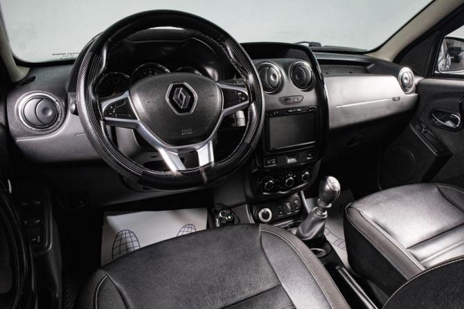 Renault Duster I Рестайлинг с пробегом 2019 года, цена 1 599 000 рублей, 107000 км, внедорожник, Автокод Объявления