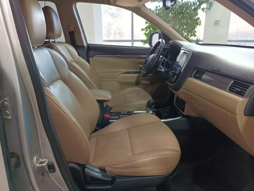 Mitsubishi Outlander III Рестайлинг 3 Москва  - изображение 16