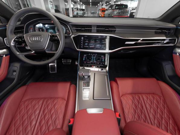 Audi A7 II (4K) с пробегом 2026 года, цена 7 100 000 рублей, 57 км, седан, Автокод Объявления