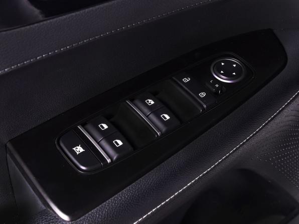 Kia K3 II (China Market) Рестайлинг с пробегом 2023 года, цена 2 399 000 рублей, 14605 км, седан, Автокод Объявления
