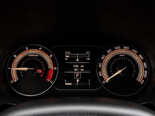Lada (ВАЗ) Vesta I Рестайлинг (NG) с пробегом 2025 года, цена 1 295 000 рублей, 5762 км, седан, Автокод Объявления