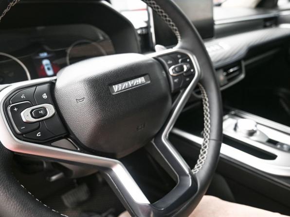 Haval Jolion I с пробегом 2023 года, цена 1 759 900 рублей, 85000 км, внедорожник, Автокод Объявления