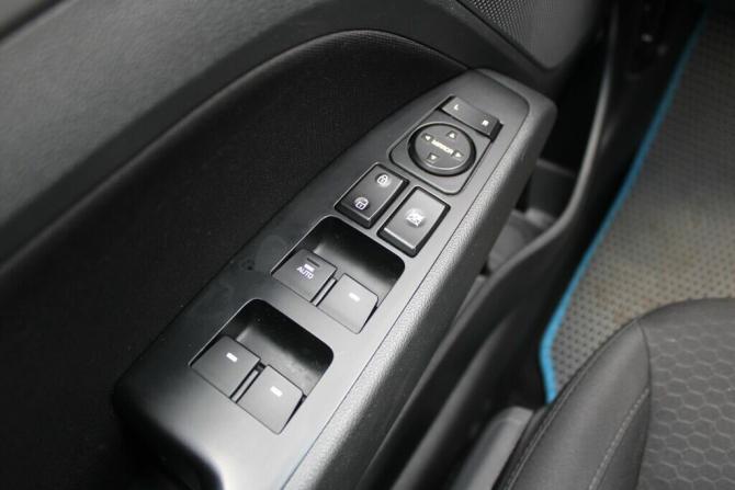 Hyundai Elantra VI (AD) Рестайлинг с пробегом 2019 года, цена 1 660 000 рублей, 112000 км, седан, Автокод Объявления