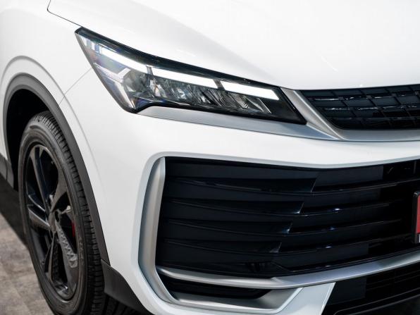 Geely Coolray I Рестайлинг 2 с пробегом 2025 года, цена 2 150 000 рублей, 11000 км, внедорожник, Автокод Объявления