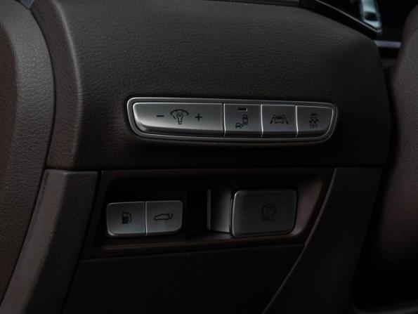Kia K900 II с пробегом 2019 года, цена 2 699 000 рублей, 186023 км, седан, Автокод Объявления