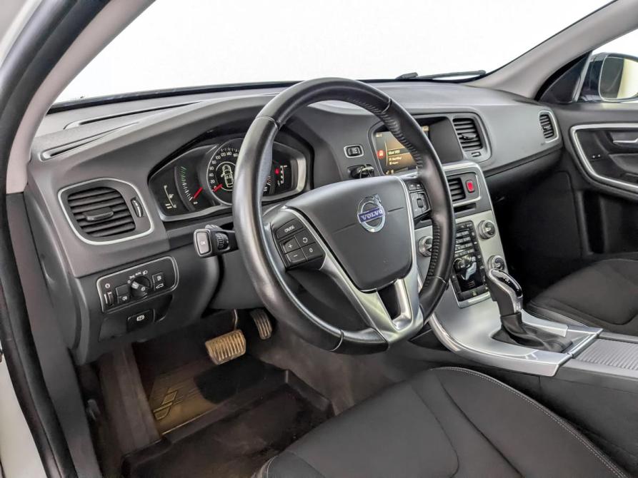 Volvo V60 Cross Country I Москва  - изображение 16