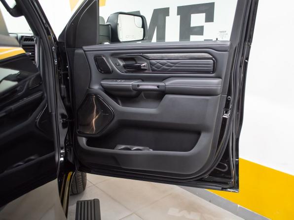 Ram 1500 V Рестайлинг с пробегом 2026 года, цена 12 299 000 рублей, 40 км, offers.body_type.unknown, Автокод Объявления