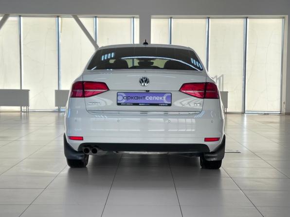 Volkswagen Jetta VI Рестайлинг с пробегом 2018 года, цена 1 590 000 рублей, 124318 км, седан, Автокод Объявления