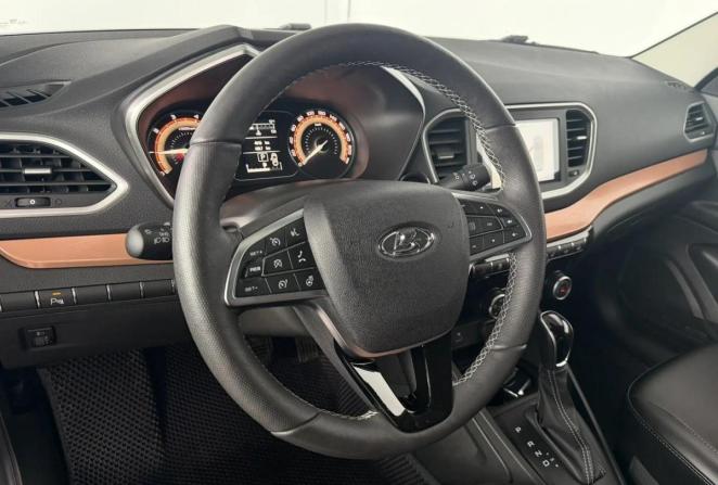 Lada (ВАЗ) Vesta I Рестайлинг (NG) с пробегом 2025 года, цена 1 645 000 рублей, 4815 км, универсал, Автокод Объявления