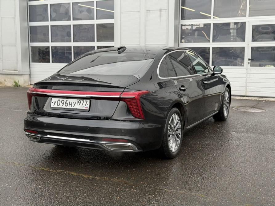 Hongqi H5 II Москва  - изображение 9