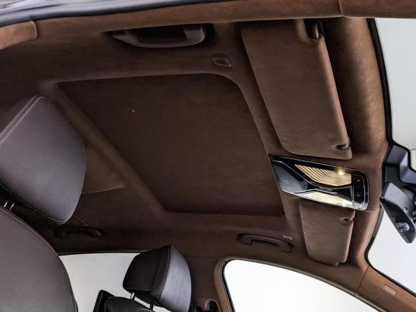 BMW 7 серии VI (G11/G12) Рестайлинг с пробегом 2019 года, цена 4 950 000 рублей, 112070 км, седан, Автокод Объявления