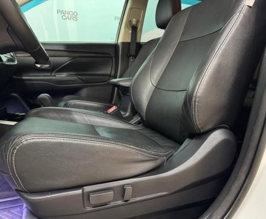 Mitsubishi Outlander III Рестайлинг 2 с пробегом 2018 года, цена 2 062 000 рублей, 168000 км, внедорожник, Автокод Объявления